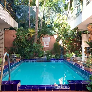 https://towne-hotel.comcaribbean.com