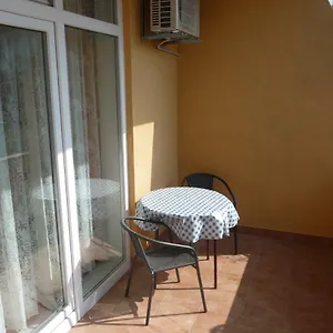 https://apartments-milka-umag.in-istria.net